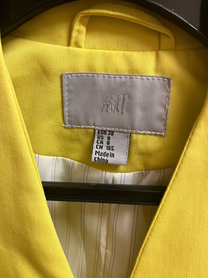 H and deals m yellow jacket