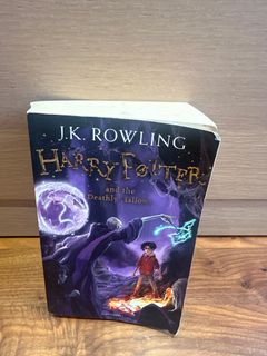 Harry Potter Books Set (Authentic), Hobbies & Toys, Books & Magazines,  Children's Books on Carousell