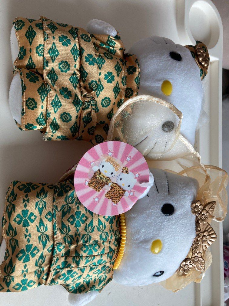 Hello Kitty McDonalds 2000 Malay Wedding Set, Hobbies Toys, Toys - Main Image