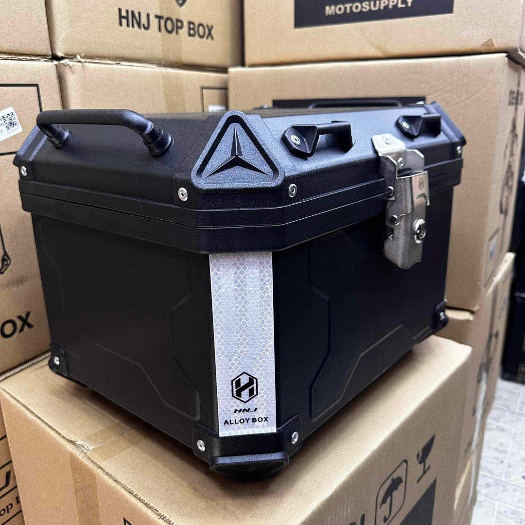 HNJ CHEAPEST HARD PLASTIC TOP BOX 45L, Motorbikes, Motorbike Parts