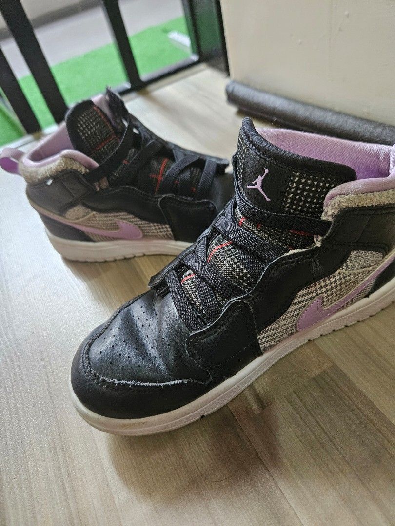 Children's jordan sneakers sales