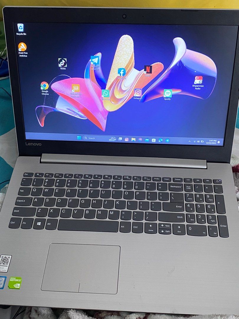 Lenovo ideapad shop 320 i7