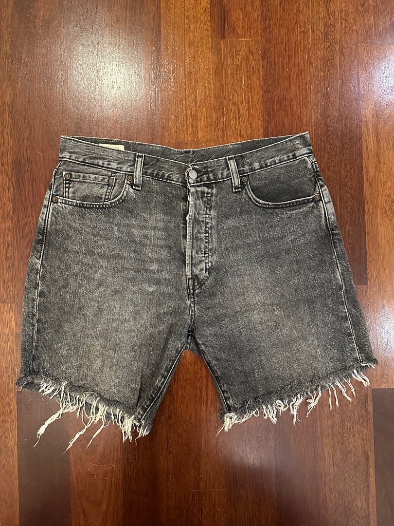 Levis 501 93 cut off short jeans Men s Fashion Bottoms Jeans on