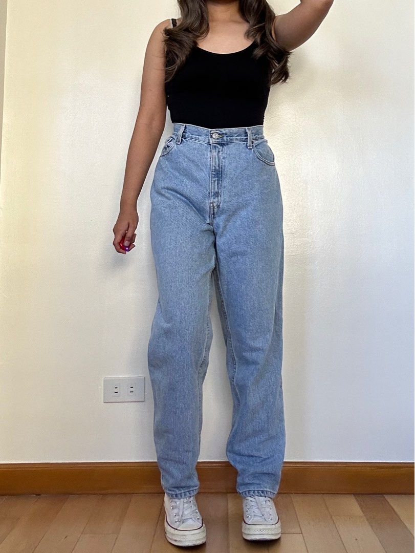 LEVI S 550 HIGHWAIST MOM JEANS