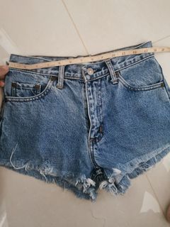 (Category: ) located in . Submitted by ping88 (Listing ID 1270516623, Image 1). Description: .