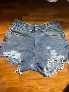 (Category: ) located in . Submitted by cherryballl (Listing ID 1270612405, Image 1). Description: .
