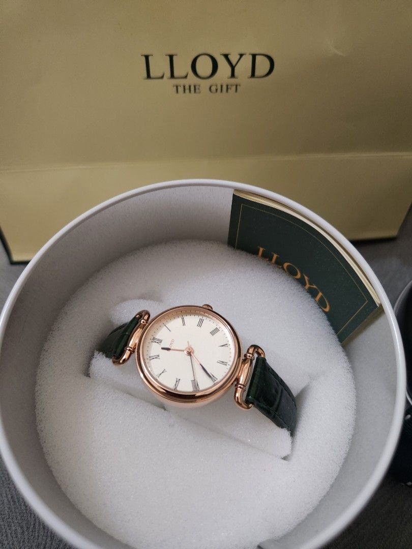 Lloyd watch price new arrivals