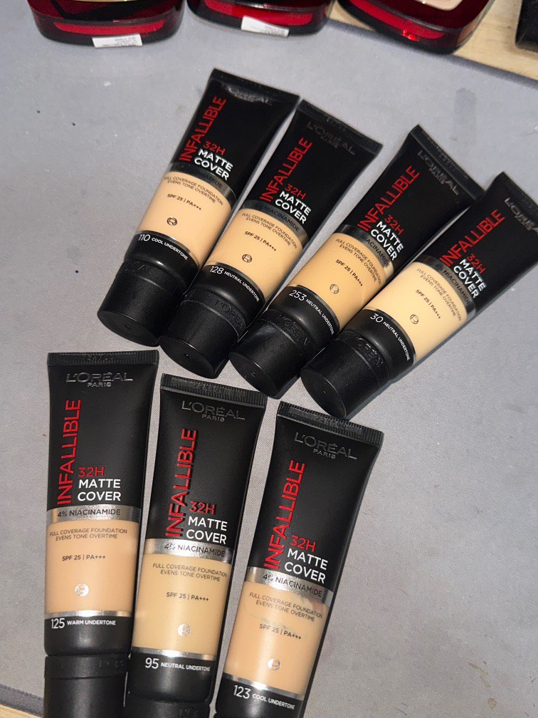 Infallible 32H Matte Cover Foundation Shade 25