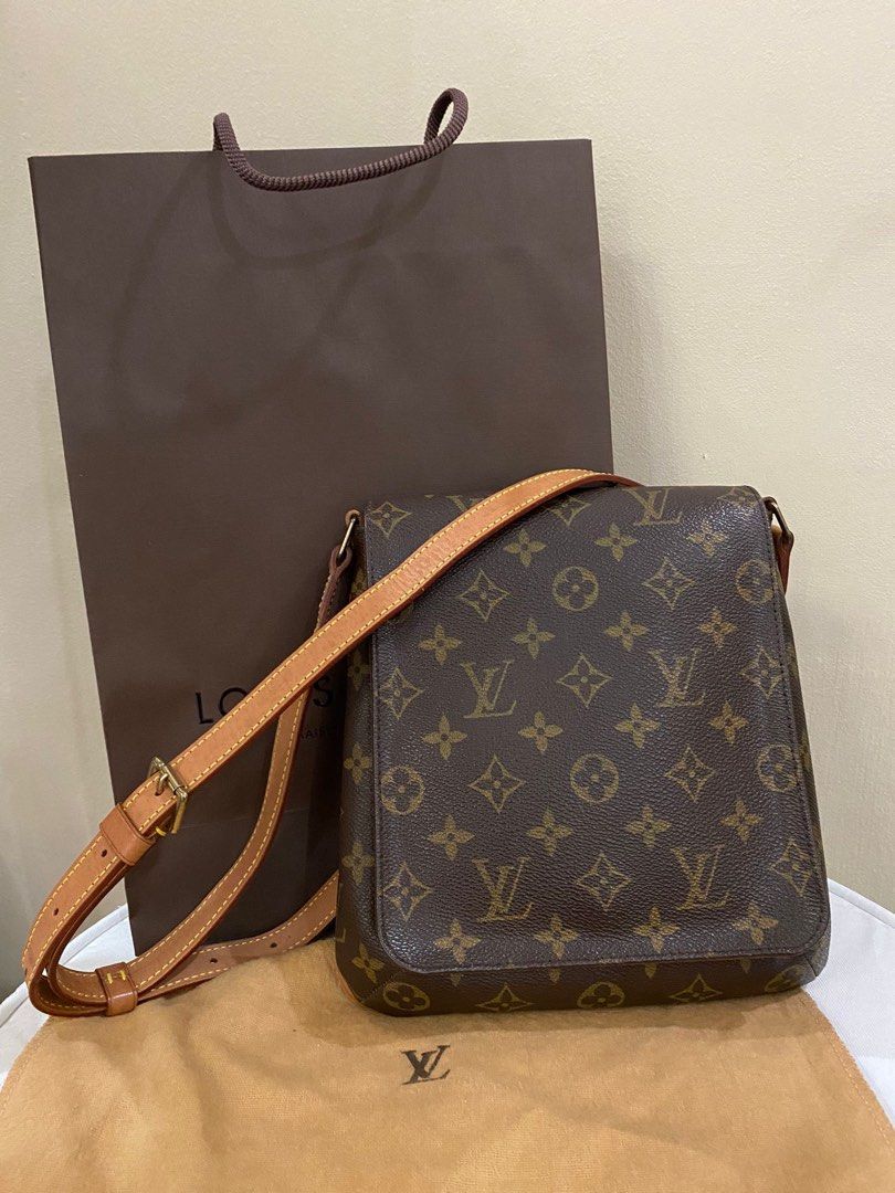 Louis vuitton flap shoulder bag outlet