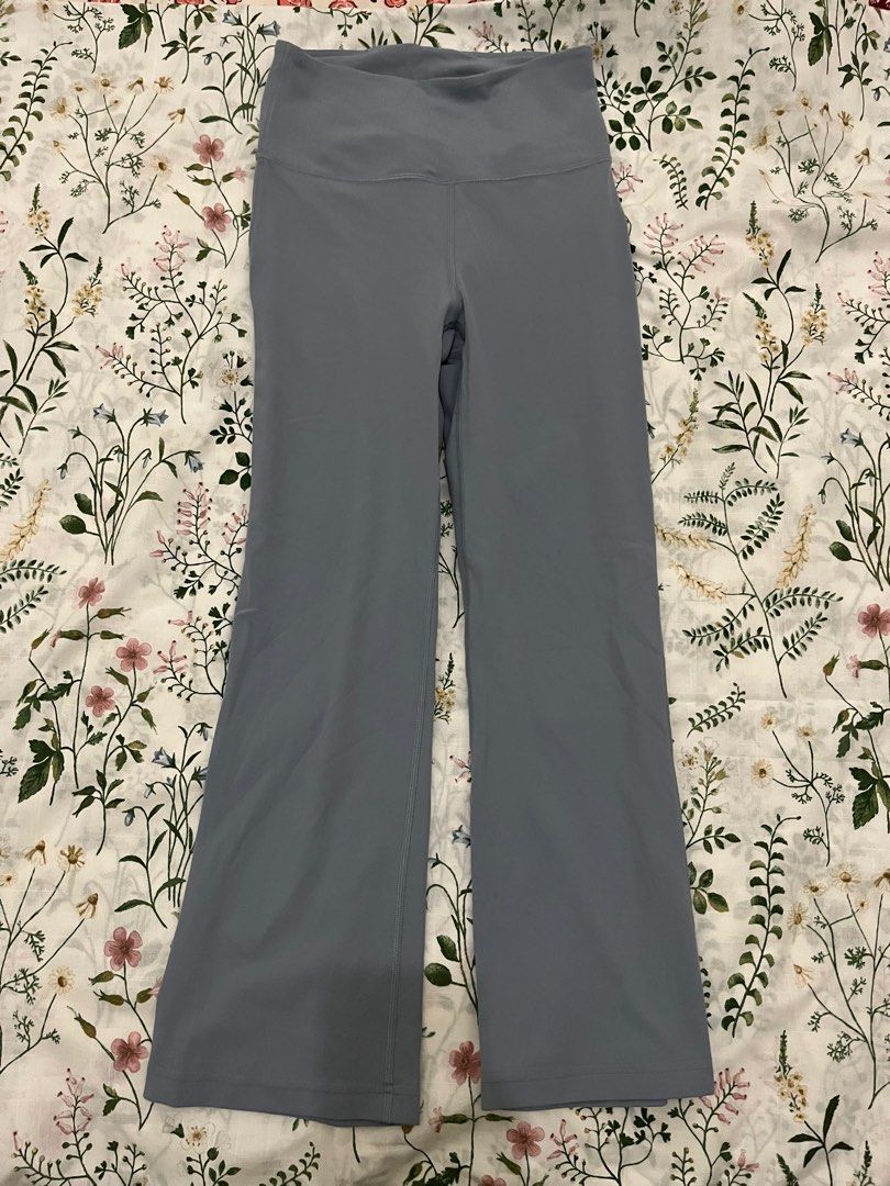 lululemon groove pant 23 (size 4), Women's Fashion, Bottoms, Other