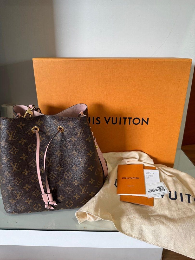 LV Neonoe (Category: Luxury Bags & Wallets) located in Quezon City. Submitted by destashingmycloset (Listing ID 1270457867, Image 1). Description: .