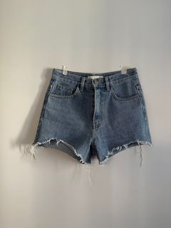 （分類：）位於 。 由 leirachenchen 提交（商品編號 1270512164，圖片 1）。簡介： 。