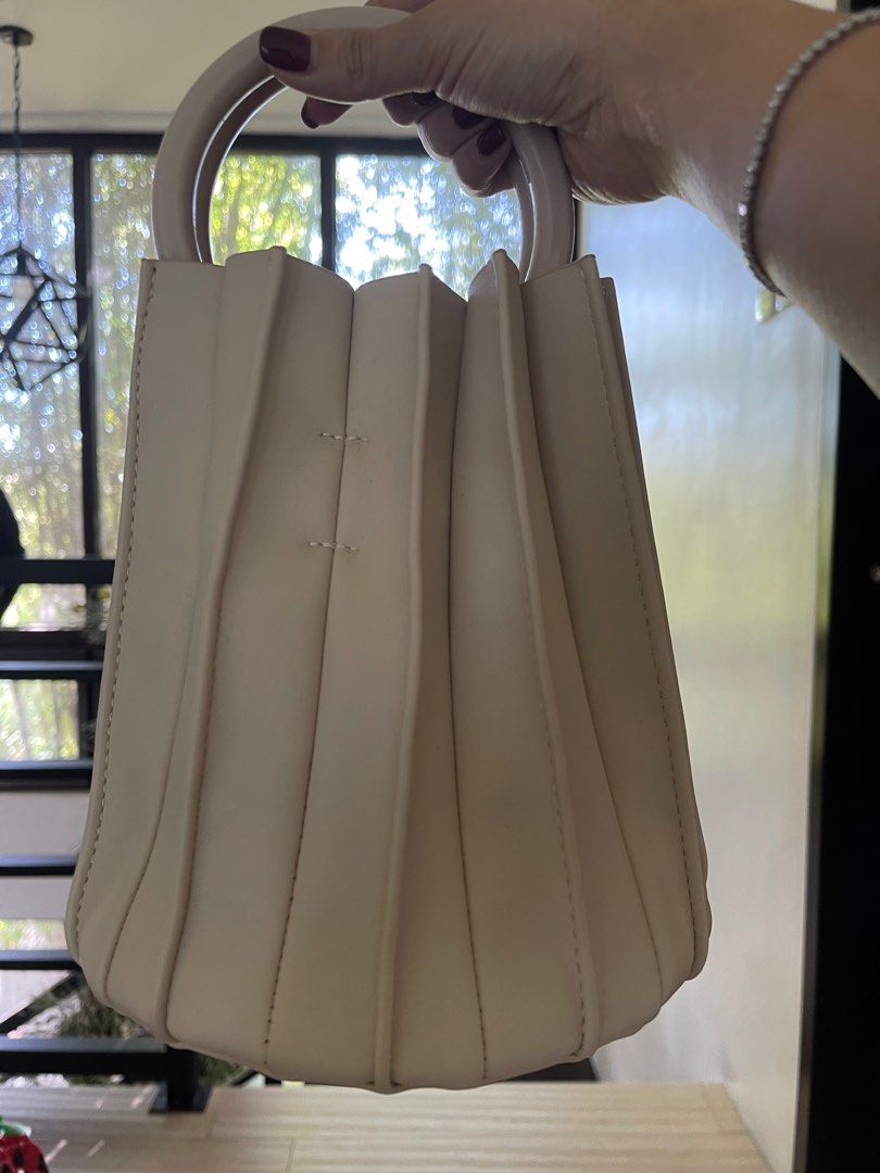 Melie bianco alice shoulder bag sales