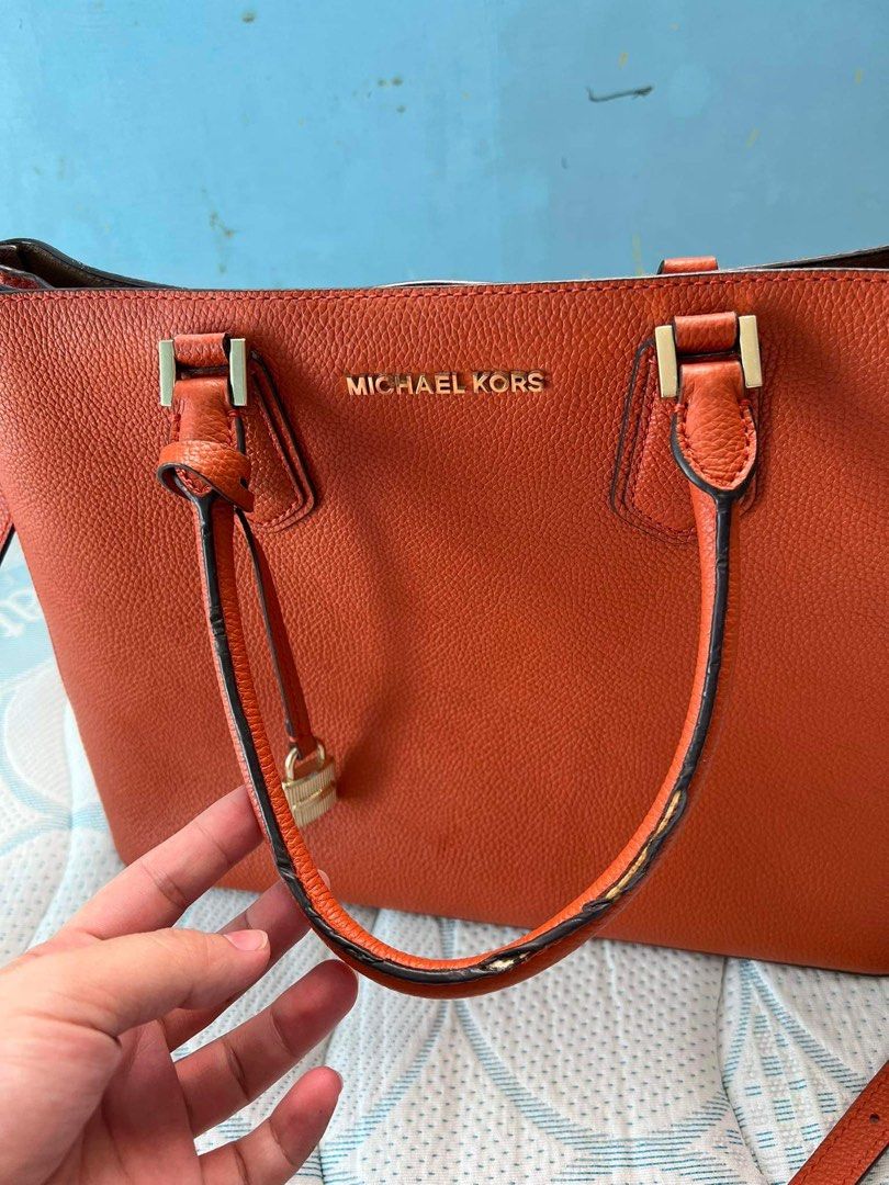 Michael kors sales orange wristlet
