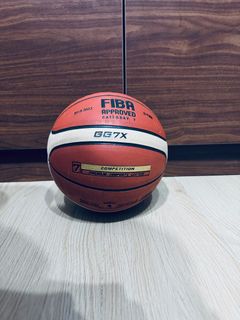 （分類：）位於 。 由 lolosch 提交（商品編號 1270582112，圖片 1）。簡介： 。