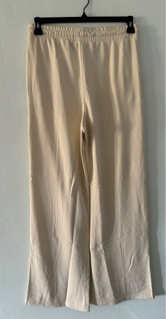 Monki sweatpants 2025