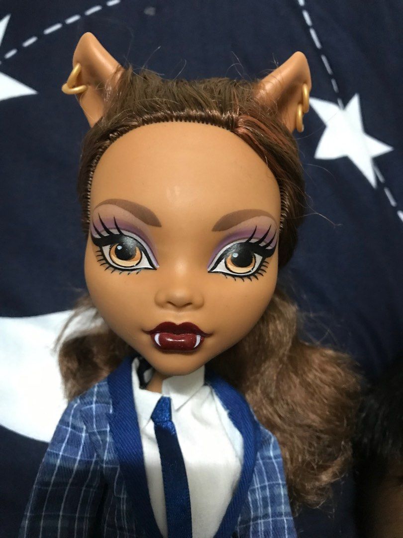Monster high top 18 inch doll