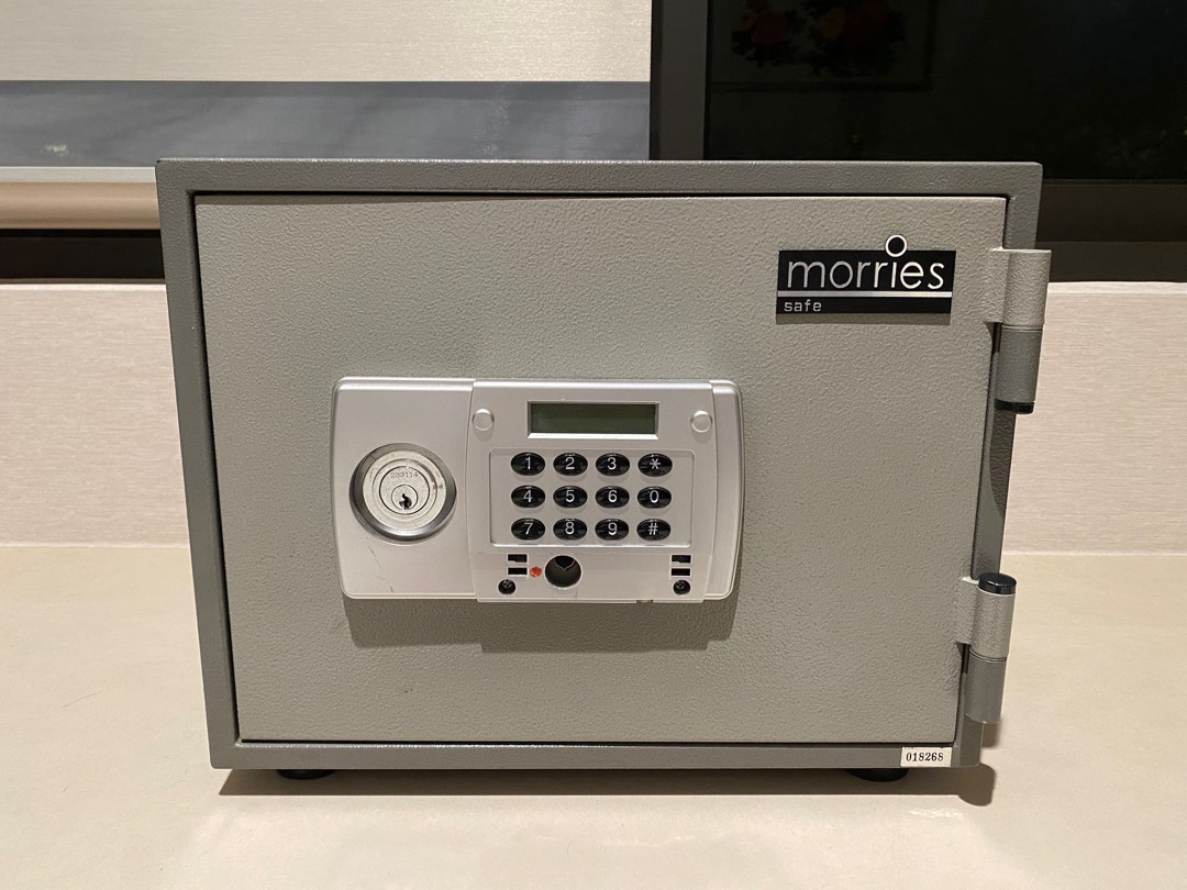 Morries Safe box, Furniture & Home Living, Security & Locks, Safe on Carousell