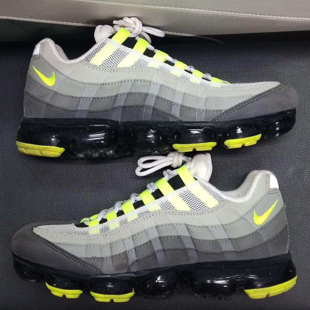 Nike Air Vapormax Neon size 8 US Mens EUR 41 Casual Sneakers NOT