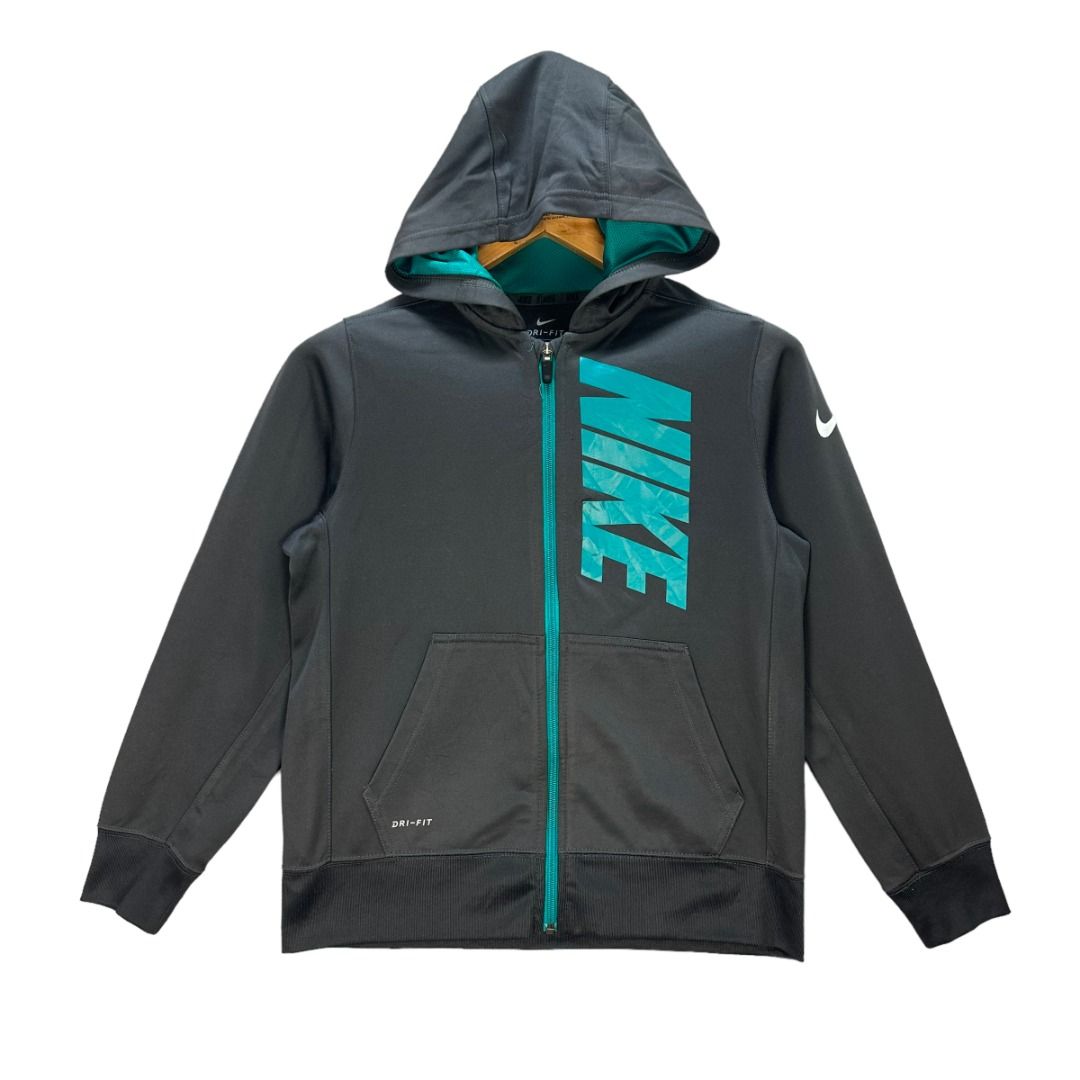 Nike store hoodies youth