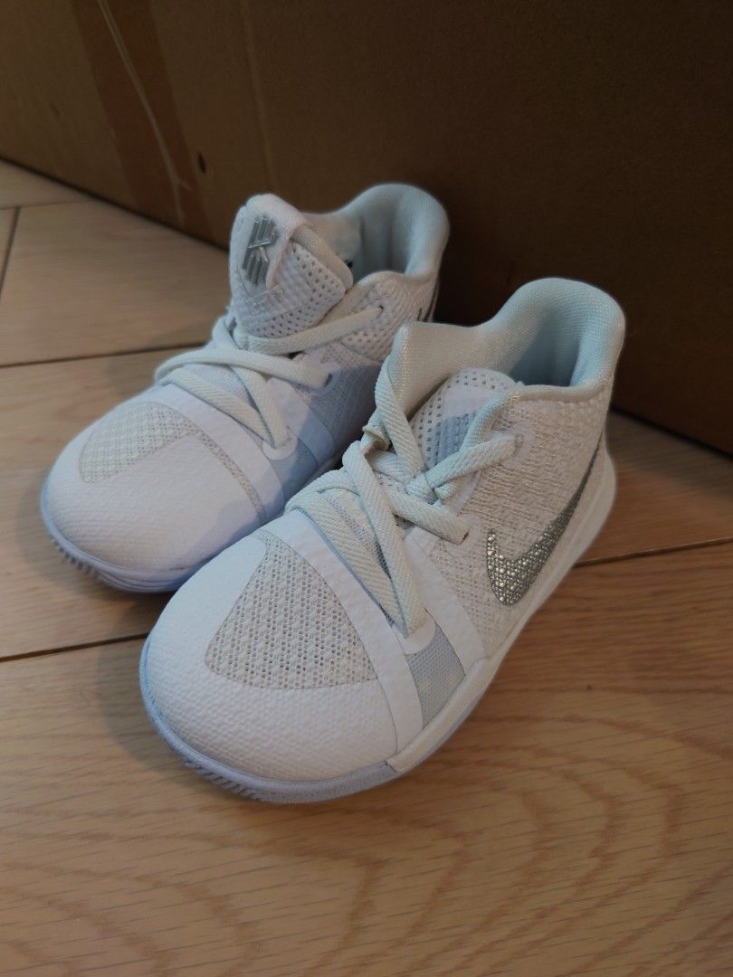 nike kyrie 3 kids shoes