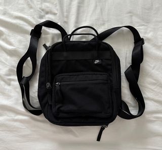 Nike boxy mini backpack best sale