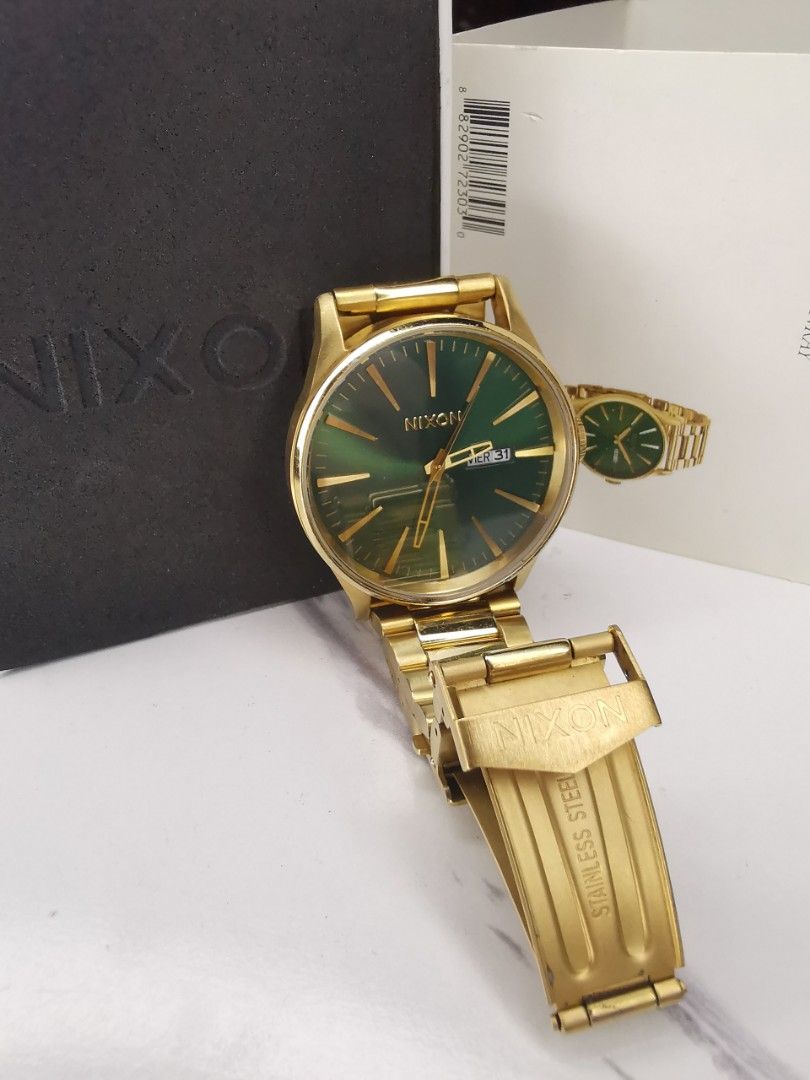 Nixon sentry shop ss gold green