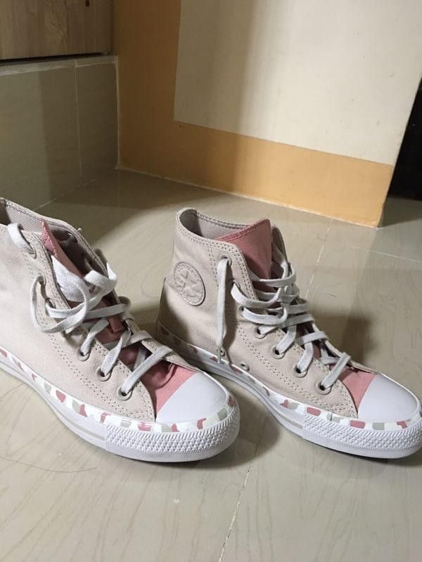 Converse womens sale hotsell