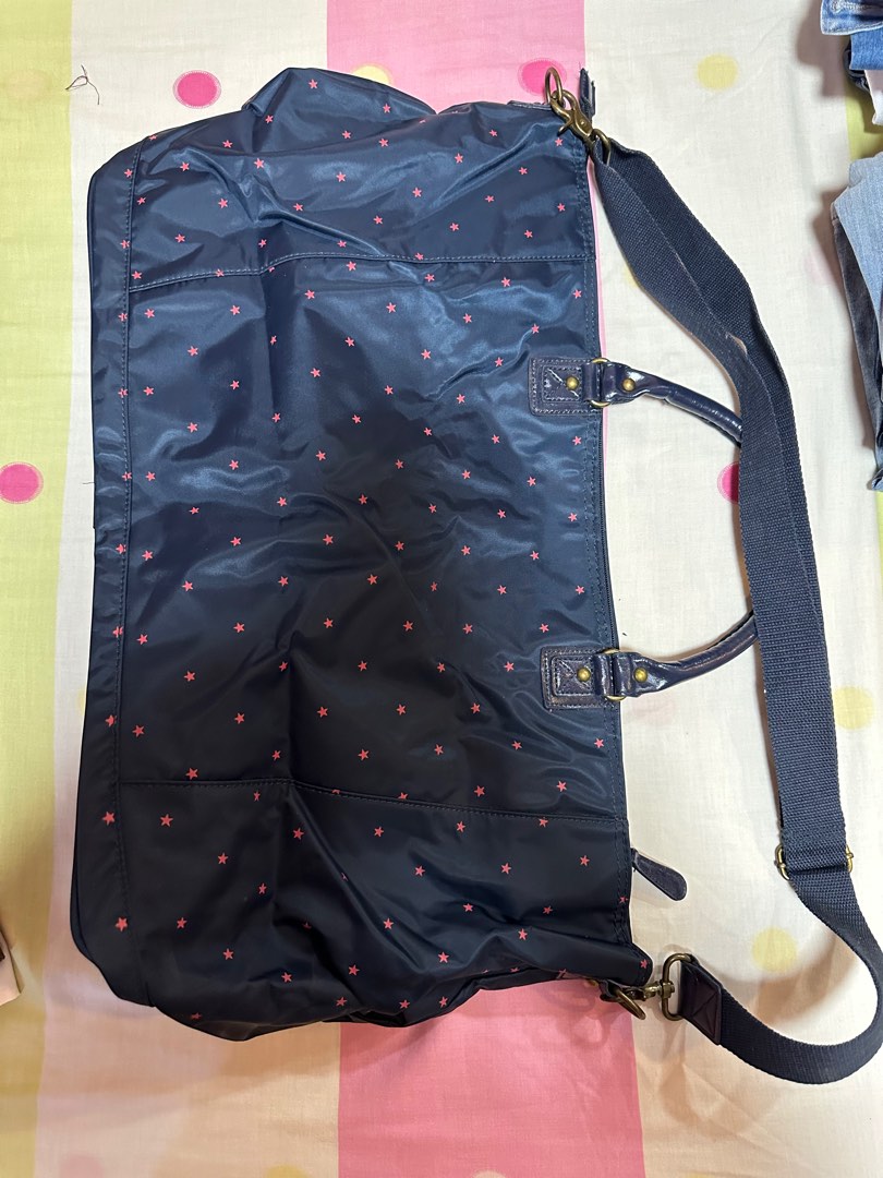 [Original] Giordano Travel Bag, Hobbies & Toys, Travel, Travel