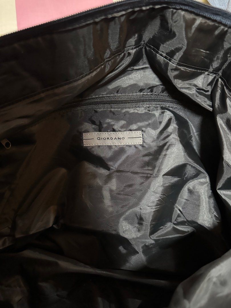 [Original] Giordano Travel Bag, Hobbies & Toys, Travel, Travel