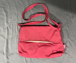 Pacsafe Anti-Theft Crossbody Bag