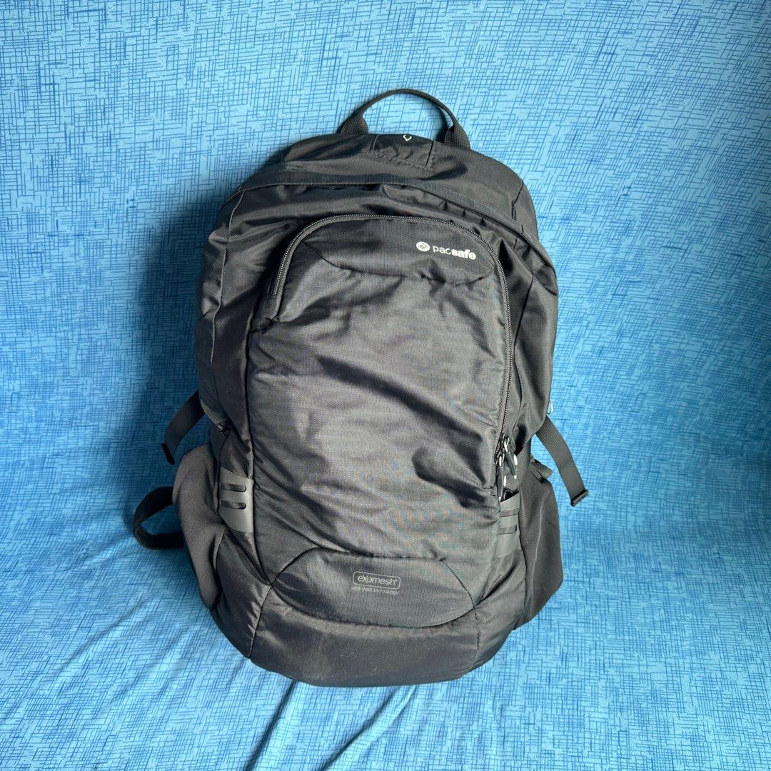 Pacsafe Venturesafe 25L GII Backpack Men s Fashion Bags