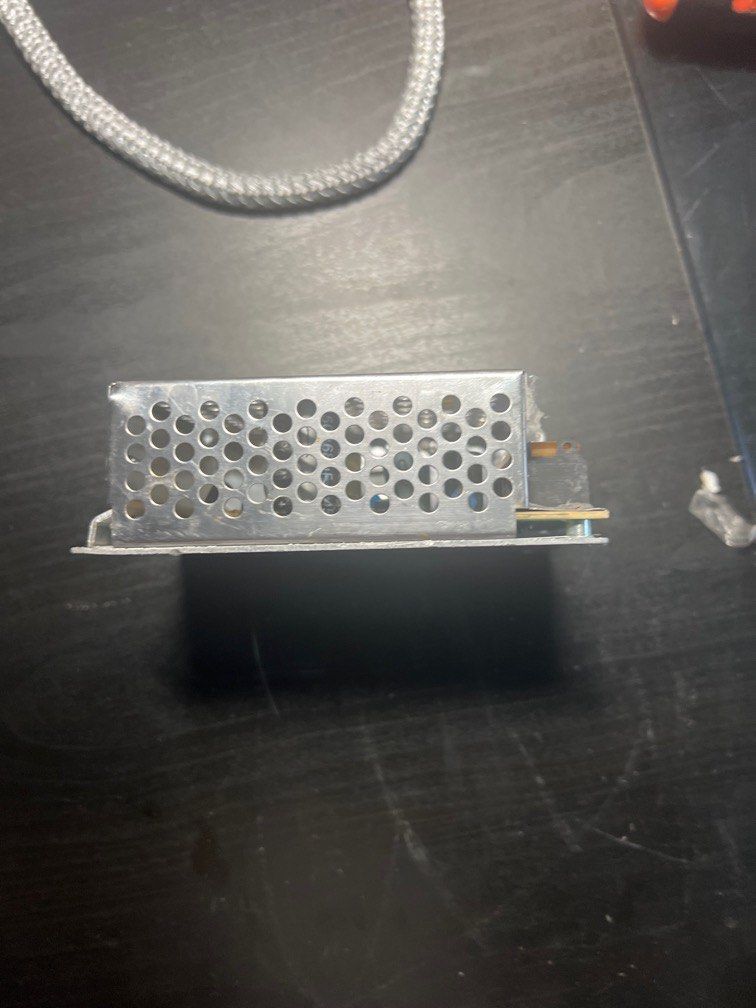 Power supply 12V 5A409719438490347523