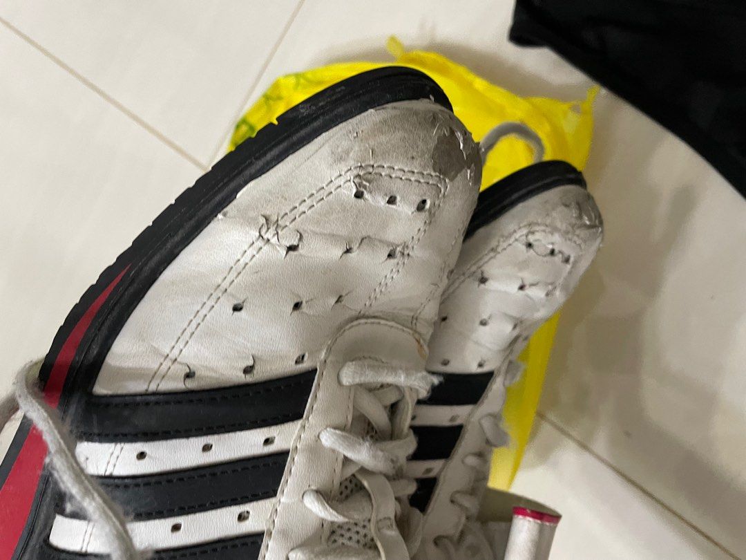 Titan store squat shoes