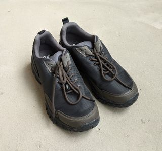 Casual discount trainer shoes
