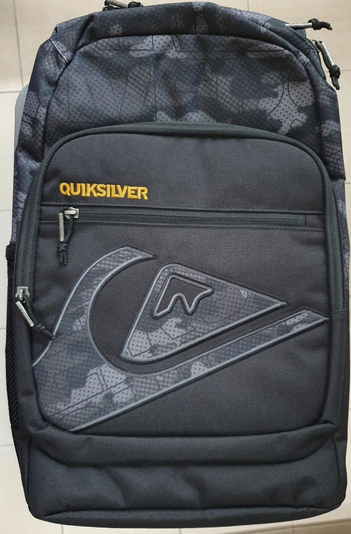 Quicksilver Backpack, Men's Fashion, Bags, Backpacks on Carousell
