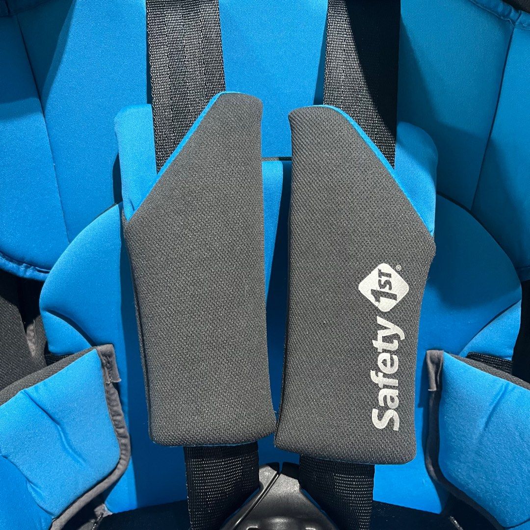 Safety 1st GlideFix Convertible Car Seat 0m 6y