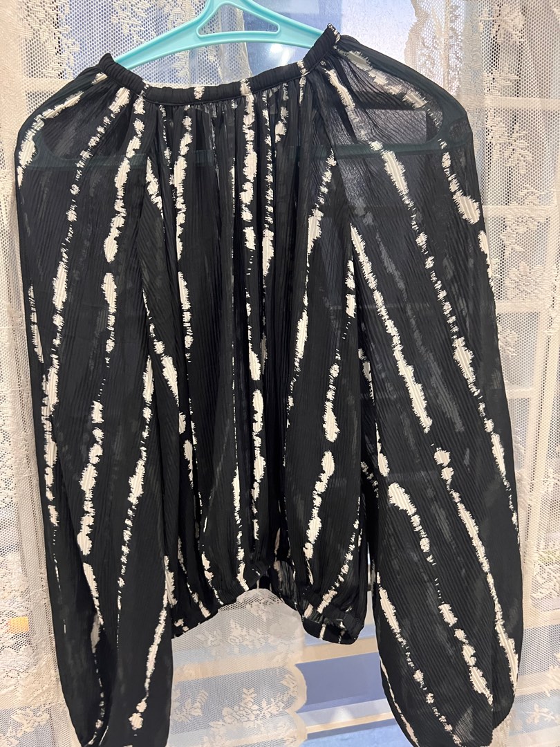 H&m blouse sale top
