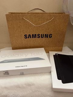 Samsung Galaxy Tab S7 SE with Pen