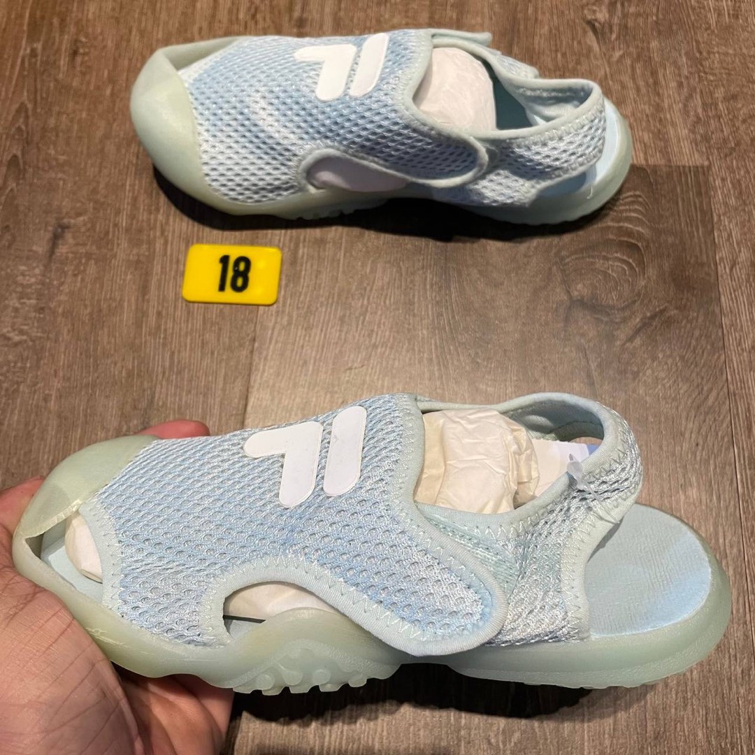 Kasut hotsell sandal fila
