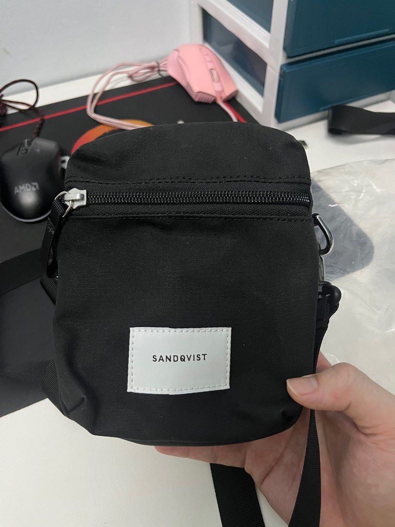 Sandqvist discount shoulder strap