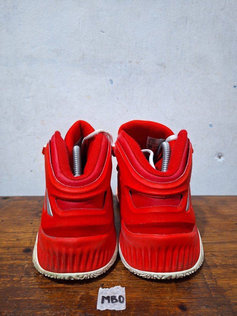 Sepatu basket adidas original hotsell