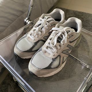 New balance 990 size hot sale 4