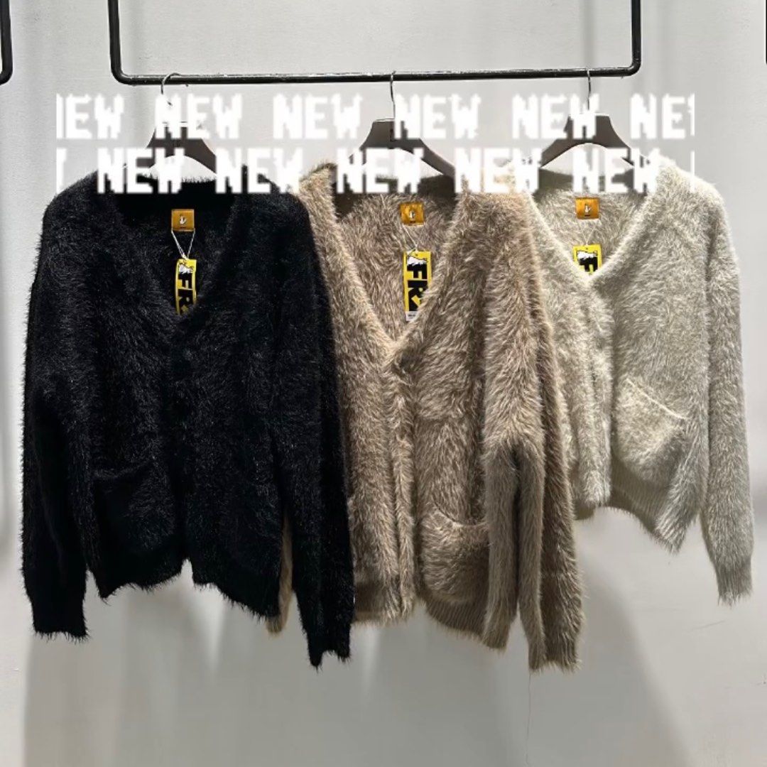 FR2 新作🇯🇵 Feather Yarn Cardigan, 女裝, 上衣, 其他上衣- Carousell