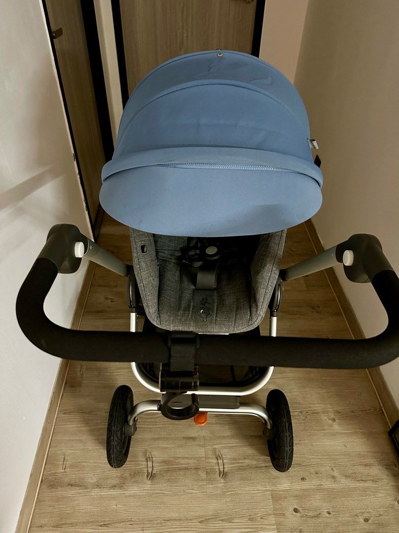 Stokke cheap scoot grey
