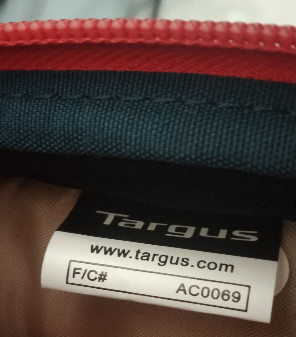 Targus Laptop Backpack Men s Fashion Bags Backpacks on Carousell