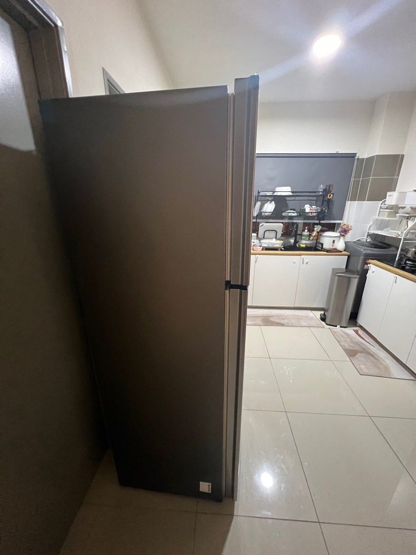 Samsung Fridge Top Mount Freezer with Digital Inverter Technology