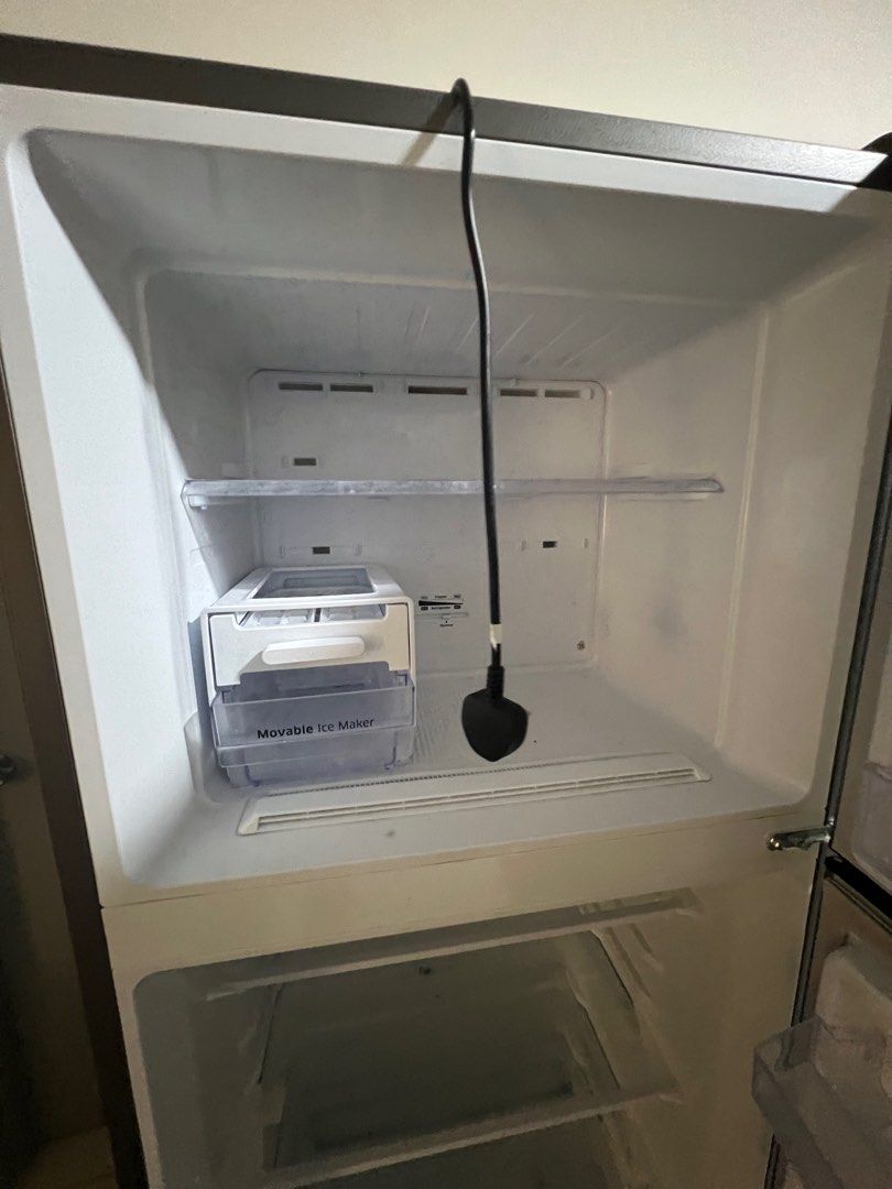 Samsung Fridge Top Mount Freezer with Digital Inverter Technology