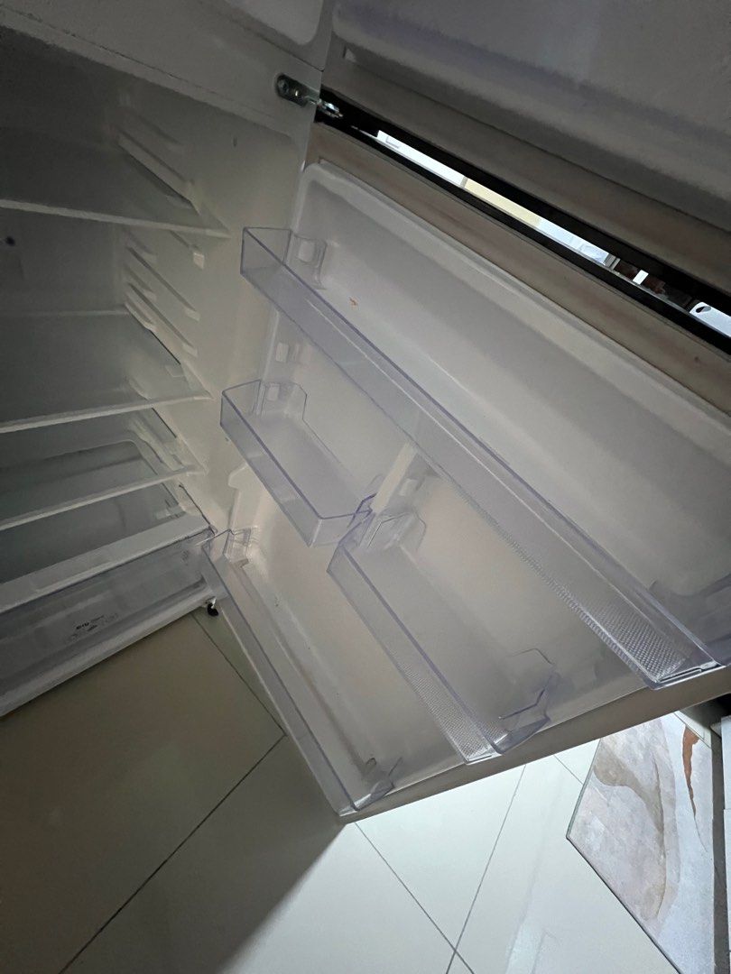 Samsung Fridge Top Mount Freezer with Digital Inverter Technology