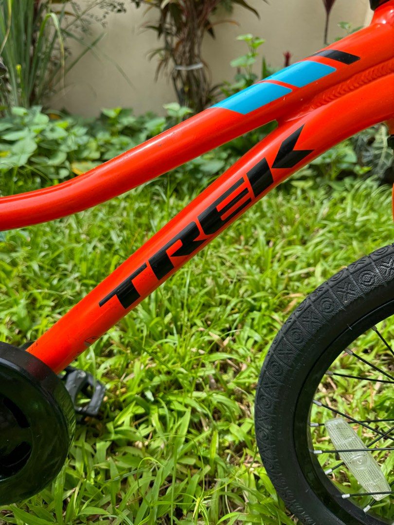 Trek Precaliber 14 inch kid s bike Sports Equipment Bicycles